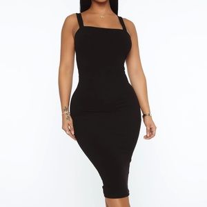 🔥🔥 NWT Ribbed Midi Dress